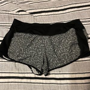 Nike dri fit women’s shorts size medium